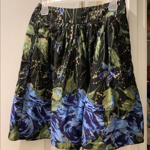 Loft skirt